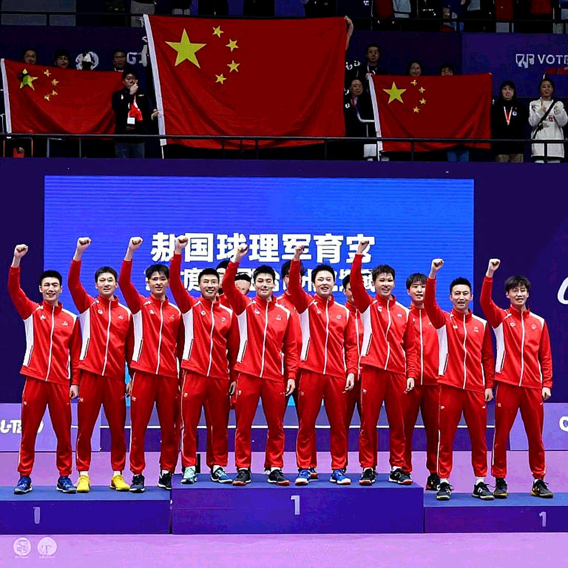 Alwi Farhan tập cùng Kento Momota: ba trang hồ sơ để trống trước Asian Games 2026