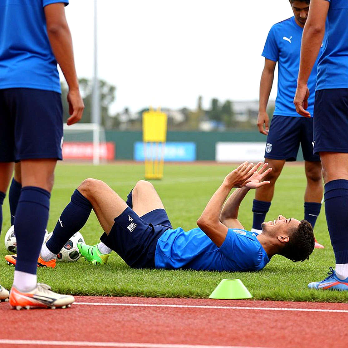U17 Việt Nam tập huấn Hàn Quốc: ba bậc thang trước cửa bảng G
