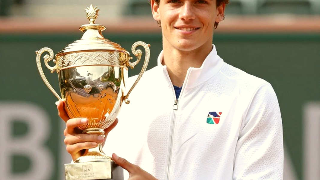 Shanghai Masters: Davidovich Fokina ngược dòng trước Jodar, và khối 1.000 điểm nặng hơn chiếc cúp